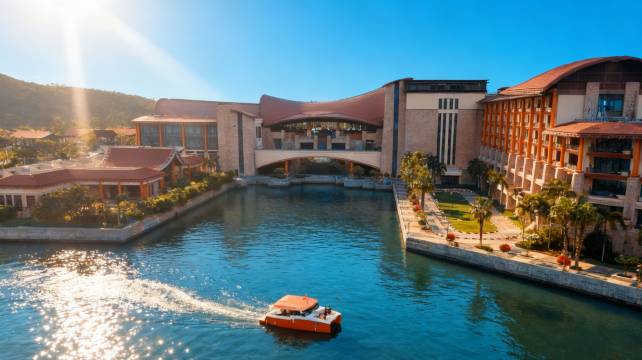 三亚亚龙湾瑞吉度假酒店图片