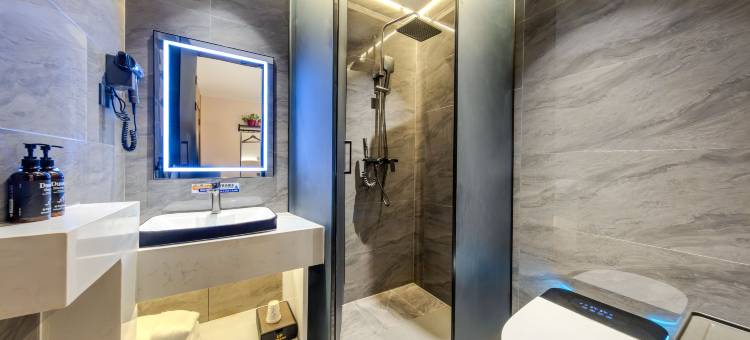 如家UP华驿精选酒店(乌鲁木齐市第101中学)图片