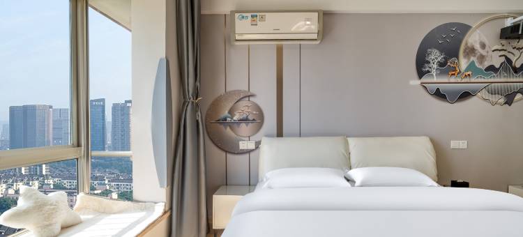 清风•Lodge影音民宿(临海世纪华庭店)图片