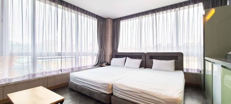 居昌冲浪公园酒店(Geochang Surfing Park Resort & Glamping)图片