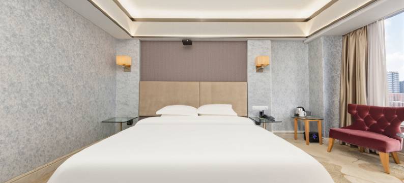 前途酒店(三水广场店)图片