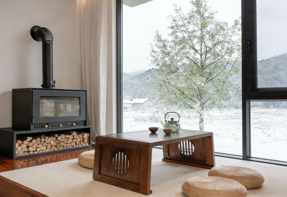 麦田MALT | 溯溪?上房揭瓦?星空泳池度假美宿（天目山漂流店）外景图