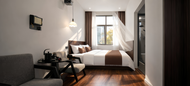 茶峒1803|落日山城・360°半麓花园・Vista文学美宿(边城茶峒景区店)图片