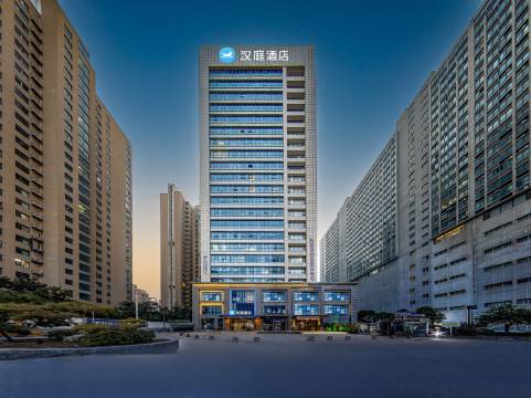 汉庭酒店(郑州会展中心东十里铺地铁站店)