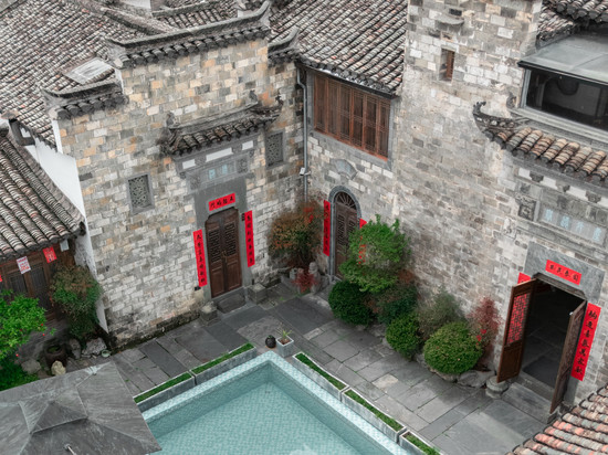 西递竹里青瓦·泳池·庭院民宿