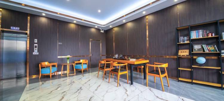 百合酒店(阳西西湖公园店)图片