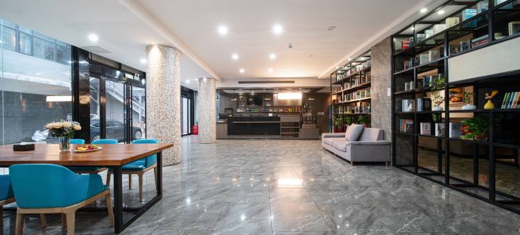 格丽酒店(滁州定远百货大楼店)图片