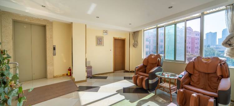 南华酒店(昆明西山区万达广场店)图片