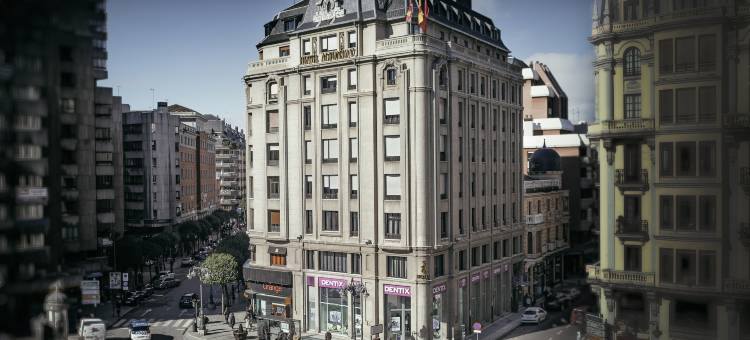 莱昂西方阿方索五世酒店(Occidental León Alfonso V)图片