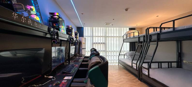 爱玩电竞酒店(万载古城宝塔路步行街店)图片