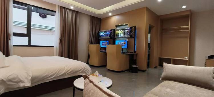 德格云端电竞酒店图片