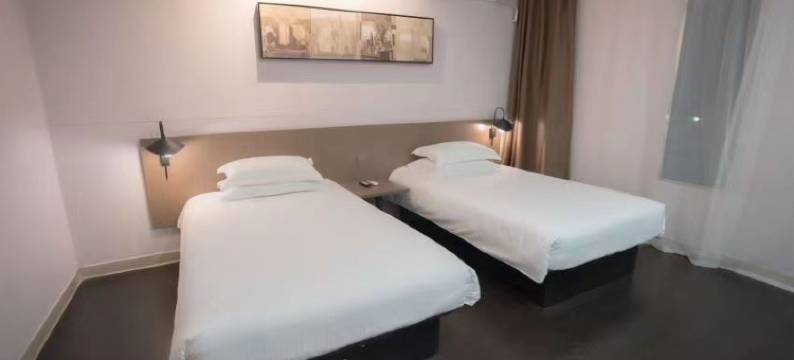 和一泰快捷酒店(上海火车站南广场店)图片