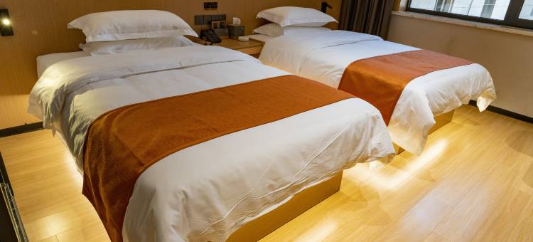 6+1商务酒店图片