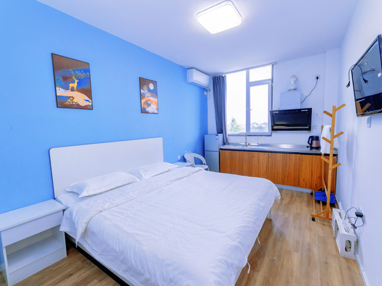 格林驿站酒店(北京十八里店南桥恒兴医院店)