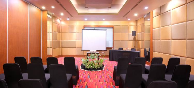 新邦利马 - 三宝珑奎斯特酒店 - 阿斯顿酒店(Quest Hotel Simpang Lima - Semarang by Aston)图片