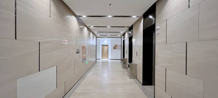 筑悦家LOFT酒店(大学城安泰国际广场店)图片