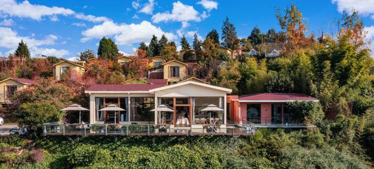 清伴·彩虹里温泉酒店图片