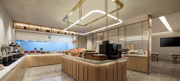 西安钟楼大差市地铁站亚朵酒店图片