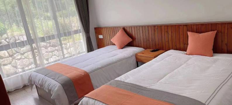 杭州临安留馨聚客民宿图片