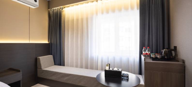 摩尔酒店(沈阳淮河街沈医二院地铁站店)图片