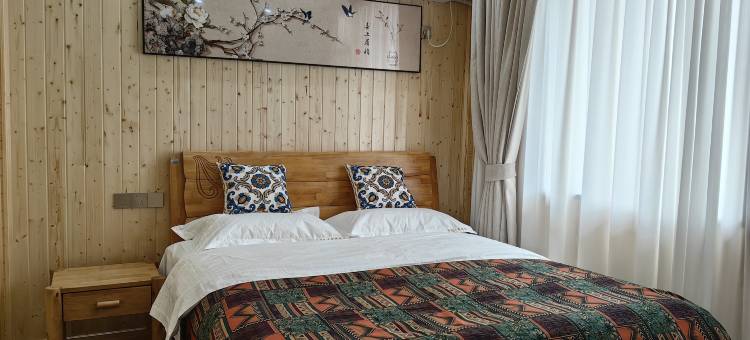 青木川平凡人家客栈图片