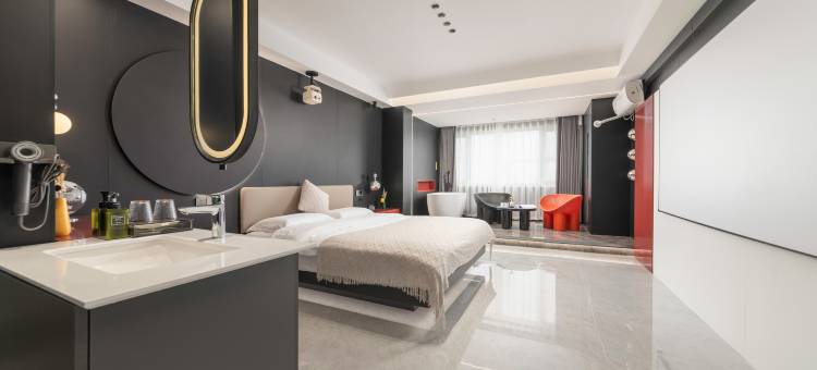 缘宿·设计师投影民宿(大同高铁南站方特店)图片