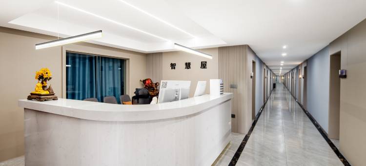 智慧屋酒店(常州环球港地铁站店)图片