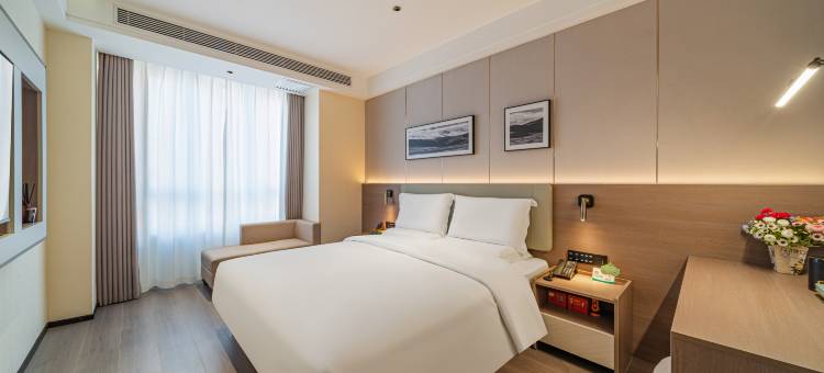 季枫国际酒店(新疆博物馆高铁站店)图片