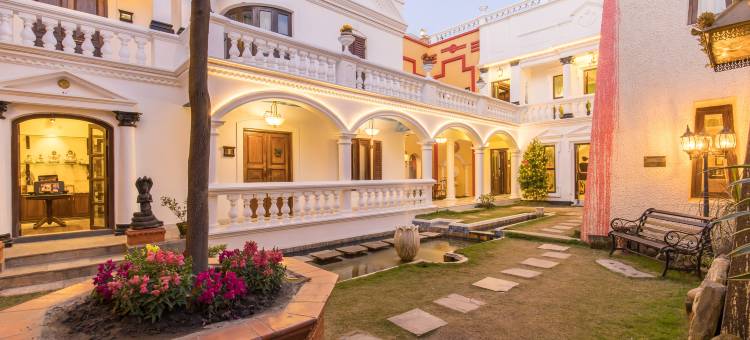 巴贝尔玛哈维拉酒店(Baber Mahal Vilas - the Heritage Hotel)图片