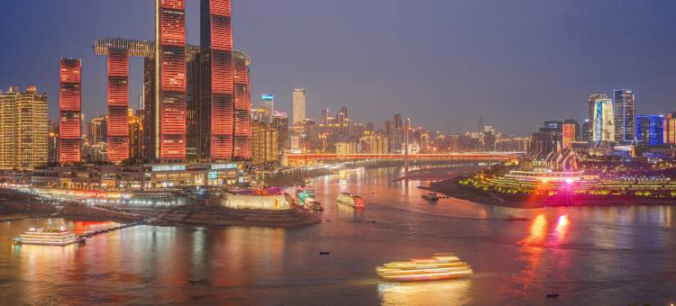 重庆衍屿设计师酒店(解放碑步行街洪崖洞店)图片