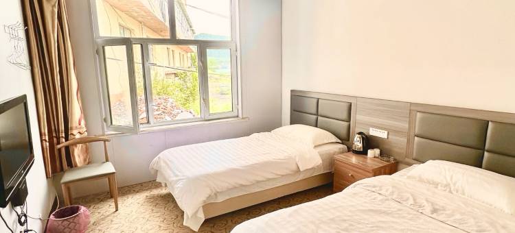 扎兰屯柴河小城驿栈图片