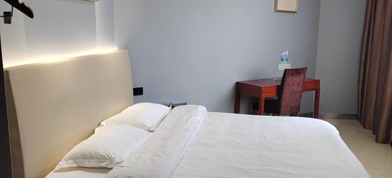 椰子水晶酒店(朔州火车站云海店)图片