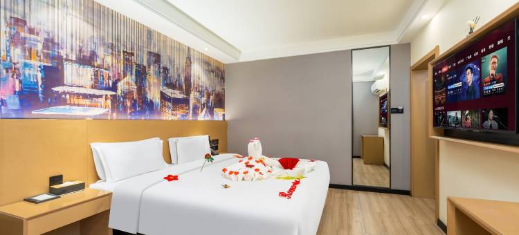 途客轻居酒店(绥德石魂广场千狮桥店)图片