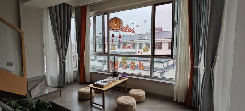 山涧拾里民宿(张掖湿地公园店)图片