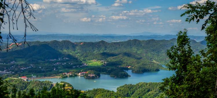 星空旅人野奢度假民宿(长沙县开元寺紫竹山景区店)图片