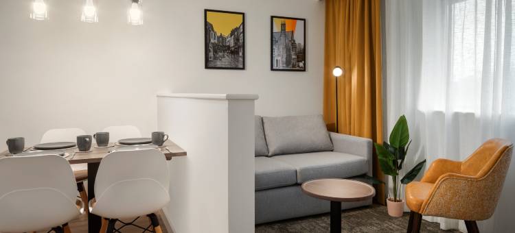 Super 8 by Wyndham Durham图片