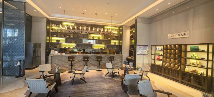 湘华电竞酒店(黔南师院万达广场店)图片