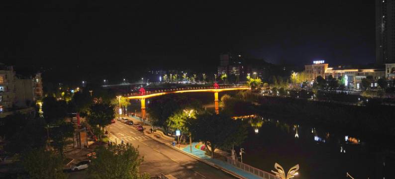 瑞珅酒店(长宁淯江西路店)图片