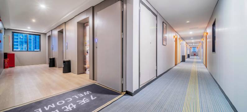 7天优品酒店(重庆两江新区鱼复工业园鱼嘴店)图片