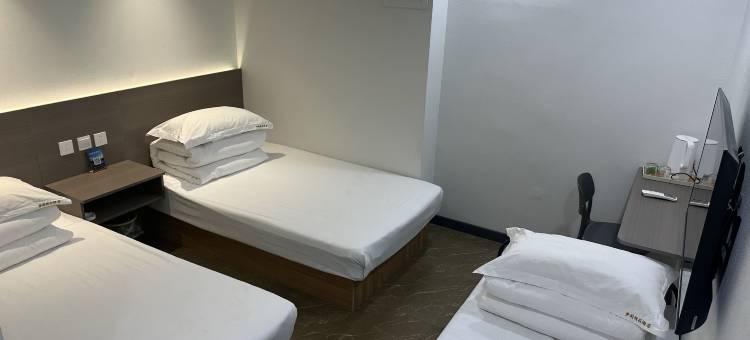 锦州馨佳商务宾馆(渤海大学松山校区万达广场店)图片