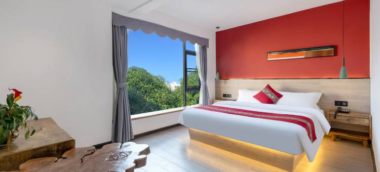 今宿·印象艺术酒店(崇左高铁南站彩虹街店)图片