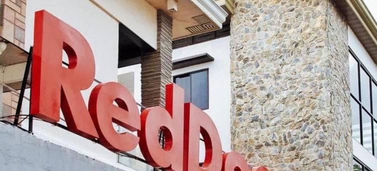 红多兹@圣费尔南多KBL暂住旅馆(RedDoorz @ KBL Transient Inn San Fernando)图片