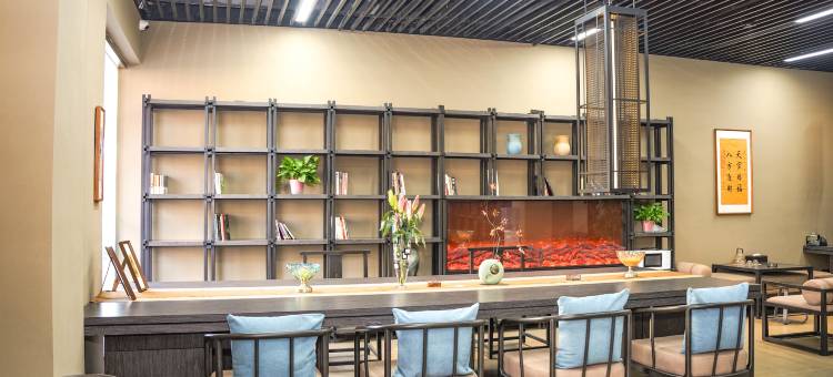 嘉峪关嘉棠酒店(诚信广场大唐美食街店)图片