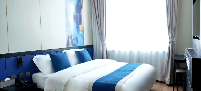 哈尔滨百年商务酒店(黄河路店)图片