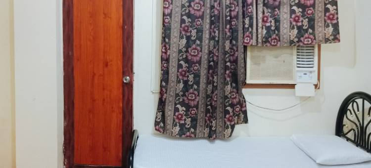 红多兹酒店@伊洛伊洛拉巴斯广场(RedDoorz @ Plaza la Paz Iloilo City)图片