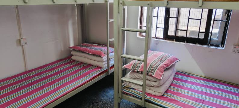 攀姐旅店(甲岸路店)图片