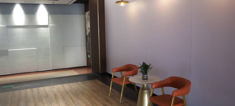 鑫伦酒店(阜阳火车站店)图片