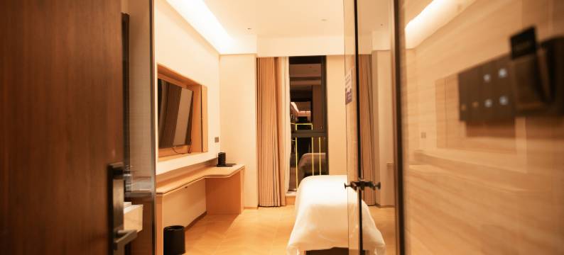 汉龙酒店(昭通省耕山水店)图片