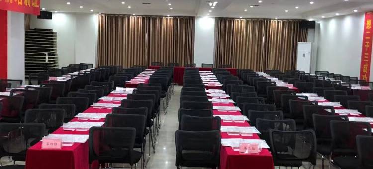 大富豪酒店(润达国光店)图片