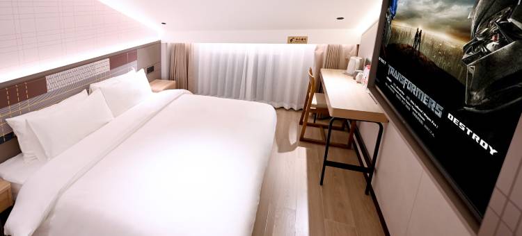如家派柏·云酒店(北京五棵松玉泉路地铁站店)图片